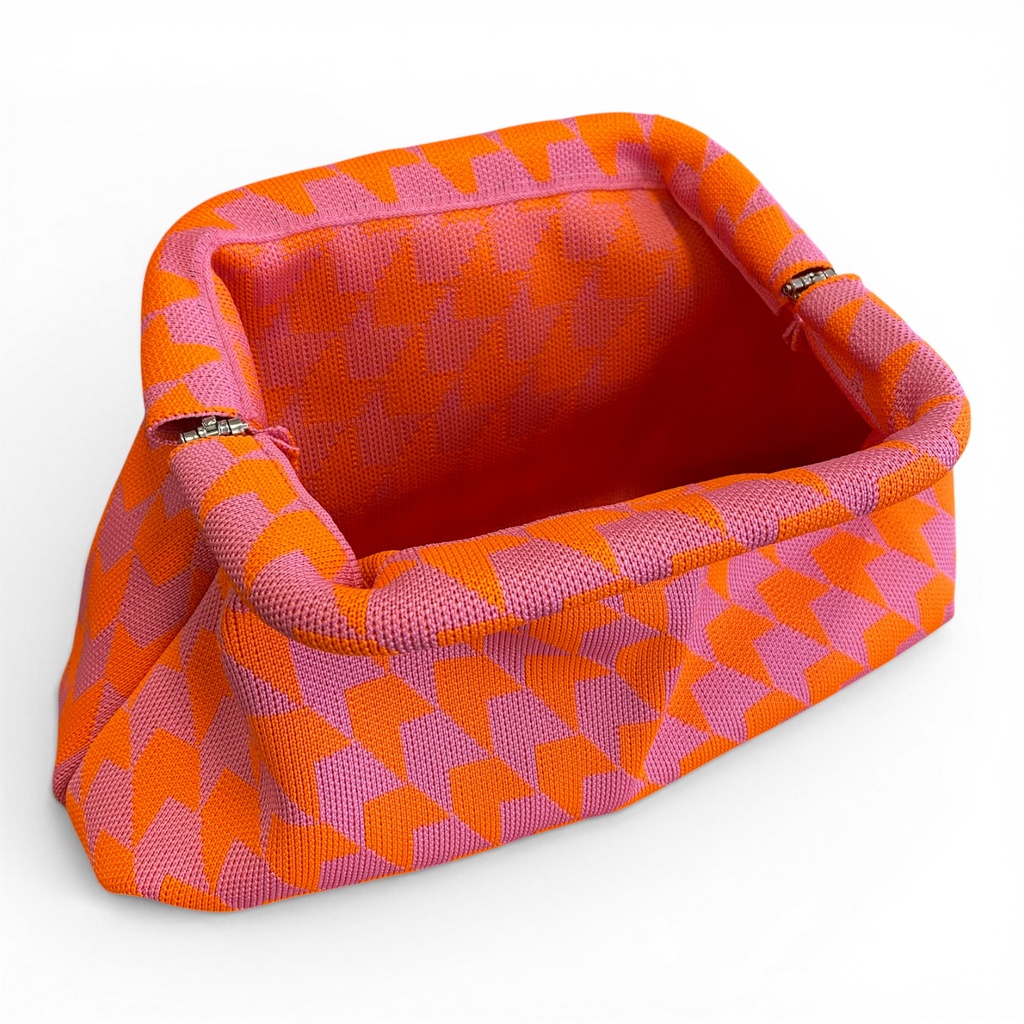 rooster_orange_rosa (1).jpg